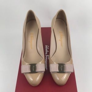 Salvatore Ferragamo Carla Heels